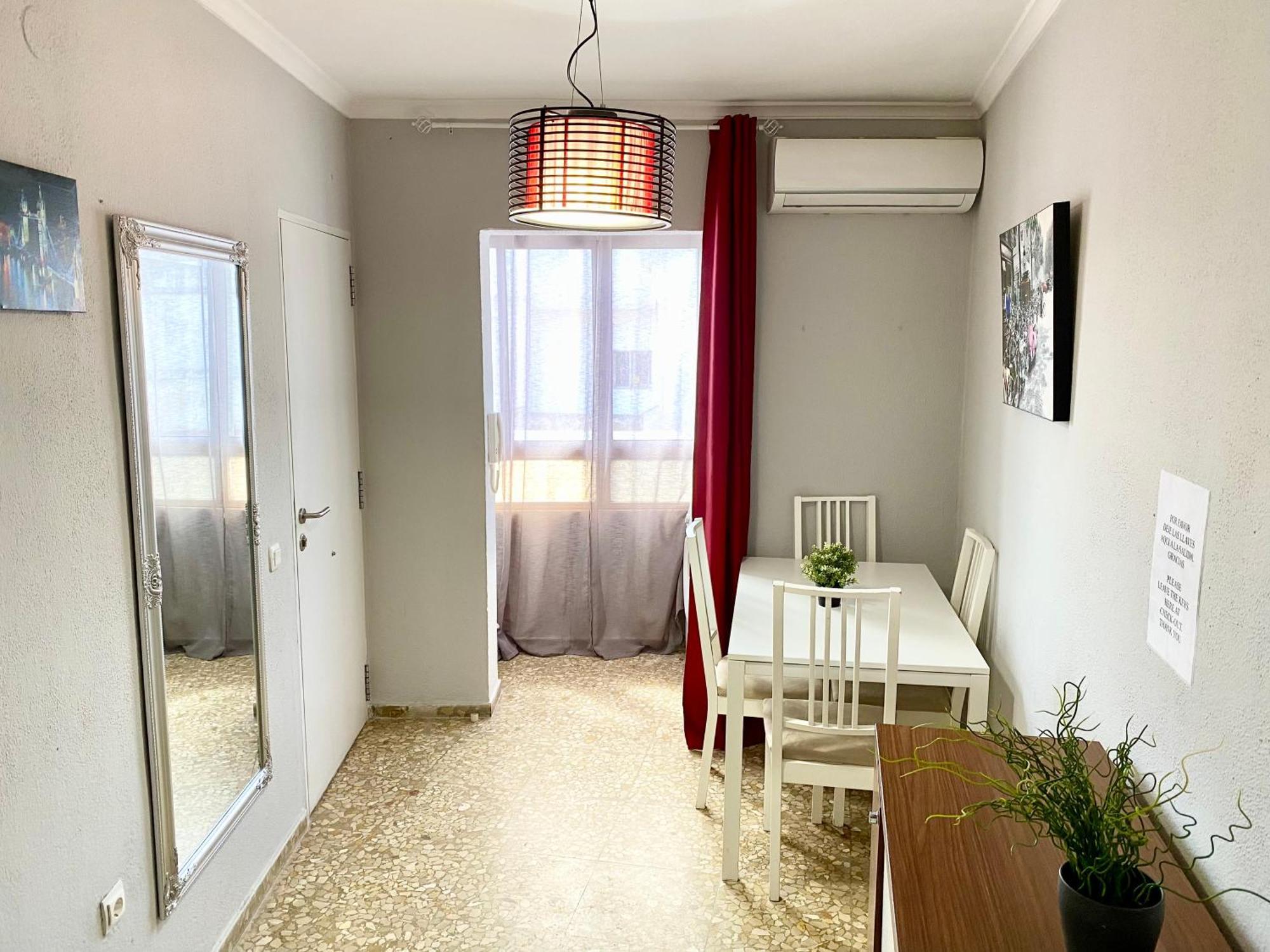 Apartamentos Turisticos En Jerez De La Frontera Ngoại thất bức ảnh
